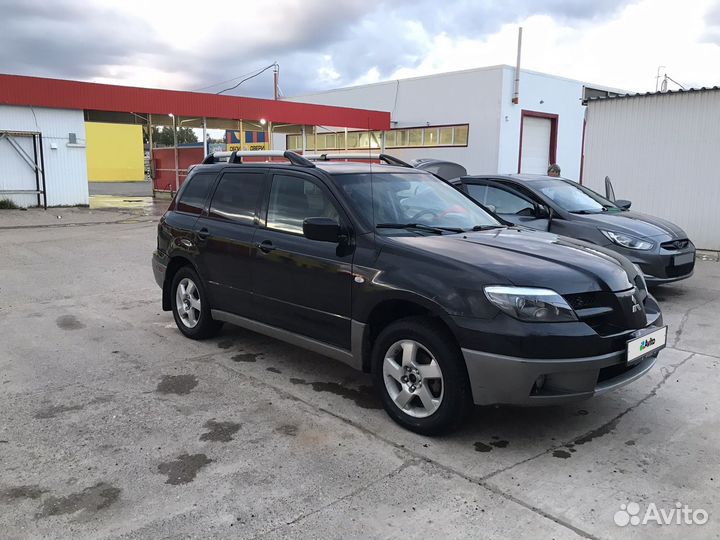 Mitsubishi Outlander 2.4 AT, 2003, 265 000 км