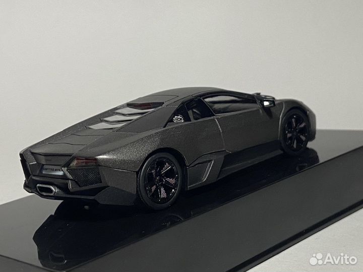 Lamborghini Reventon 1:43