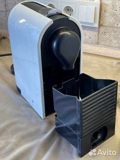 Капсульная кофемашина Krups