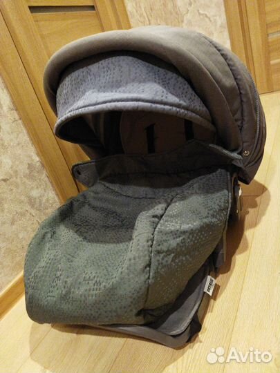 Польская коляска 2 в 1 Retrus Avenir