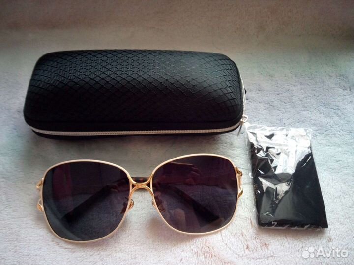 Солнцезащитные очки женские