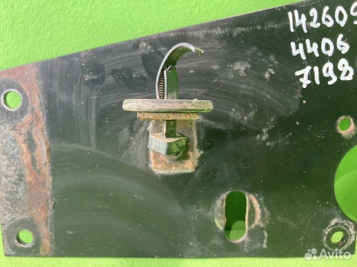 Кронштейн крепления DAF XF105