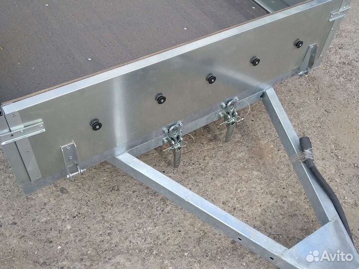 Прицеп легковой раз. кузова 2.5*1,28 от пфс