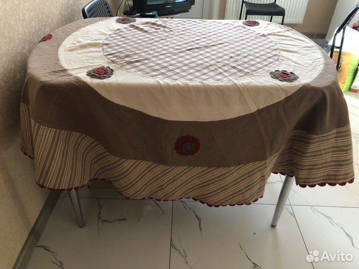 Скатерть круглая