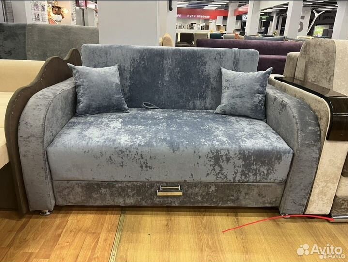 Диван чебурашка +2 подушки # 0076