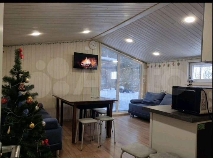 Дом 60 м² на участке 8 сот.