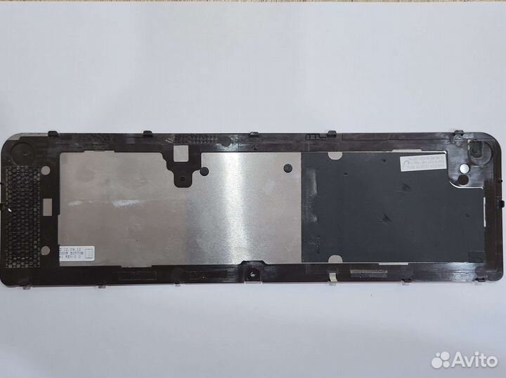 Сервисная крышка от Samsung NP530U3C