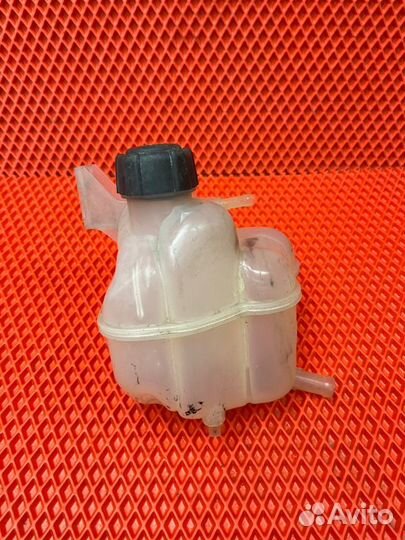 Бачок расширительный Nissan Note HE12 HR12-EM57