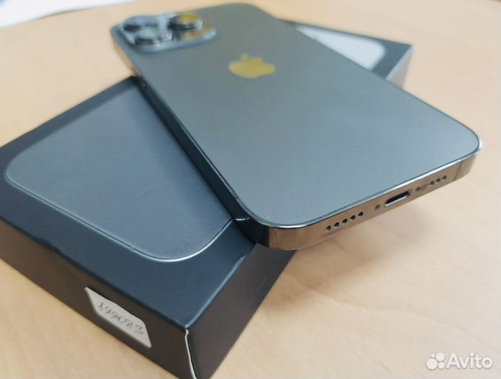 iPhone 13 Pro, 256 ГБ