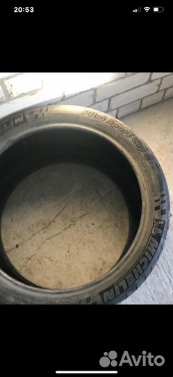 Michelin Pilot Sport 2 28L/35 R21 и 32/30 R21