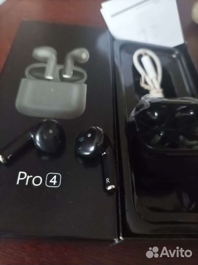 Беспроводные наушники Pro 4, чёрные, новые