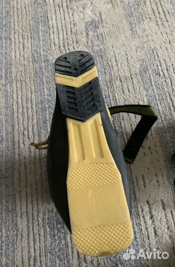 Горнолыжные ботинки итальянская