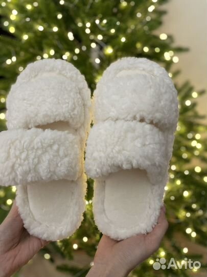 Женские домашние тапочки