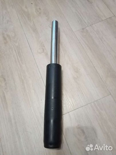 Ремонт обивка офисных кресел, стульев, табуретов