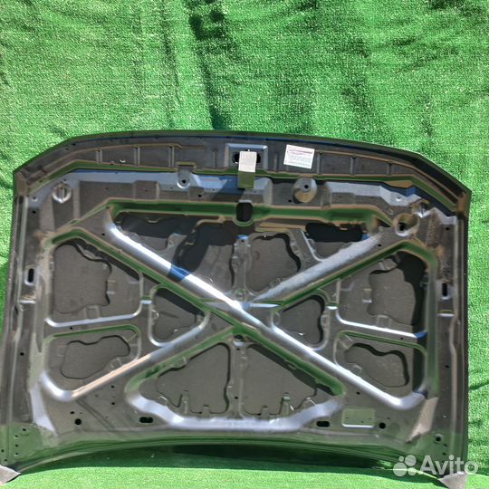 Капот mitsubishi pajero 4