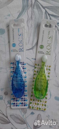 Детская зубная щетка 0-3