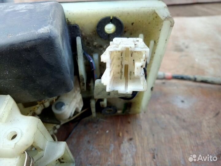 Subaru - Рычаг переключения АКПП Б/У