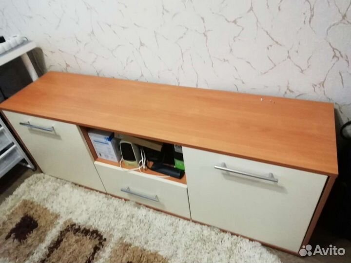 Тумба под телевизор