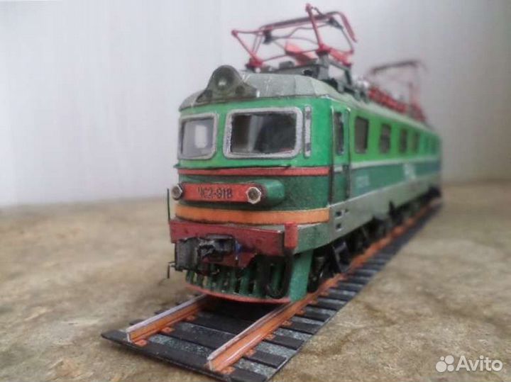 Модель для сборки из бумаги. Электровоз Чс2