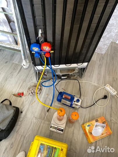 Ремонт стиральных машин и холодильников