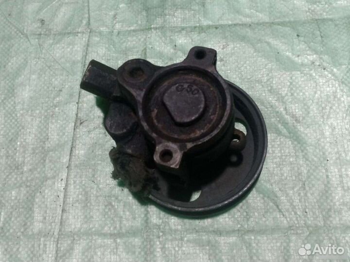 Насос гидроусилителя Ford Mondeo 1