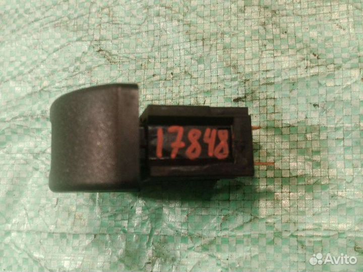 Кнопка аварийной сигнализации Opel Астра G