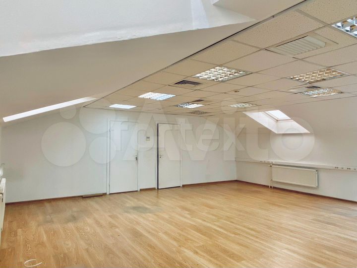 Сдам офисное помещение, 257 м²