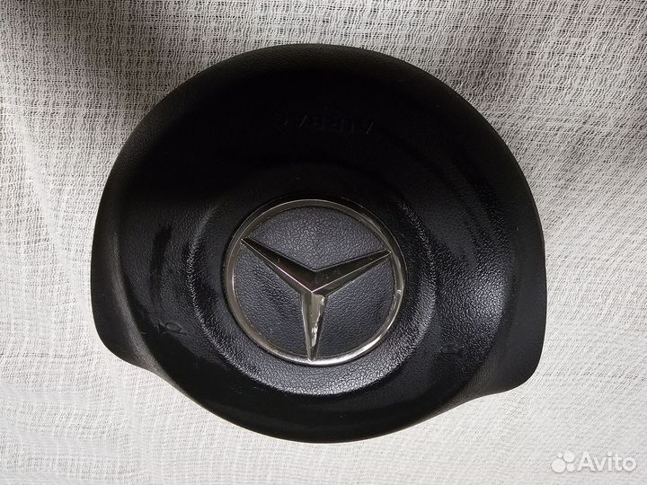 Подушка безопасности руля мерседес W205 C-класс