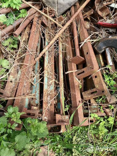 Швеллер, уголок металлический