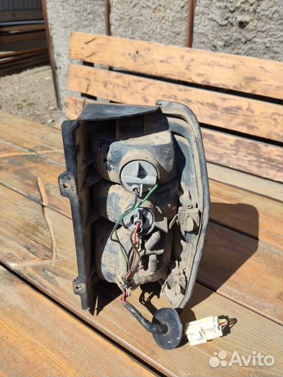 Задний стоп сигнал