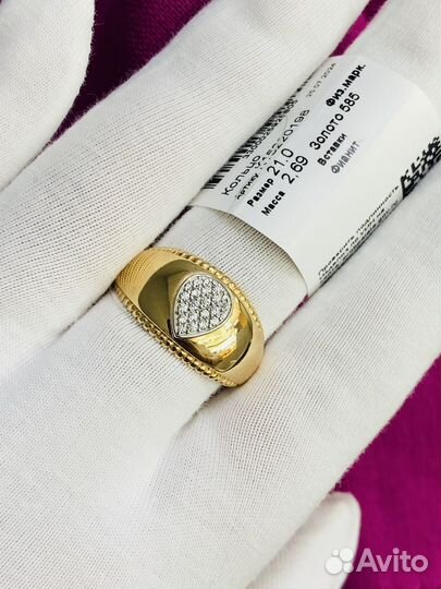 Золотое кольцо объемное с фианитами 585 21р