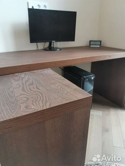 Компьютерный стол IKEA