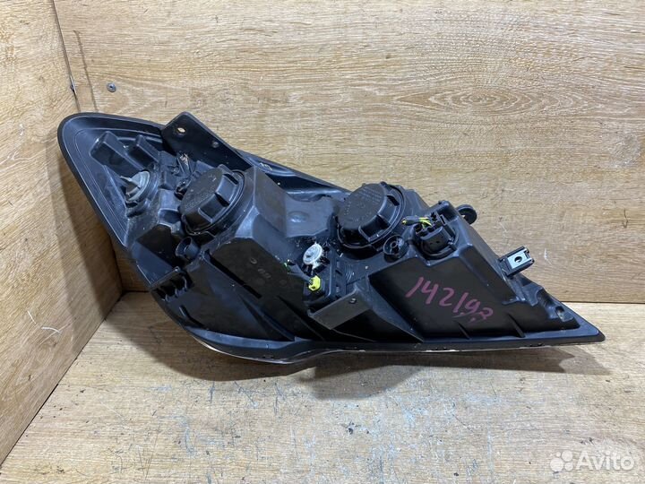 Фара передняя левая Kia Ceed 1 рест Арт. 142198