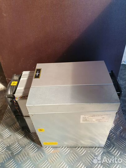 Antminer S19 95Th