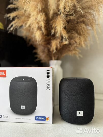 Умная колонка JBL linl с алисой