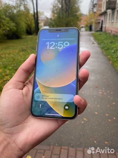 iPhone X, 64 ГБ