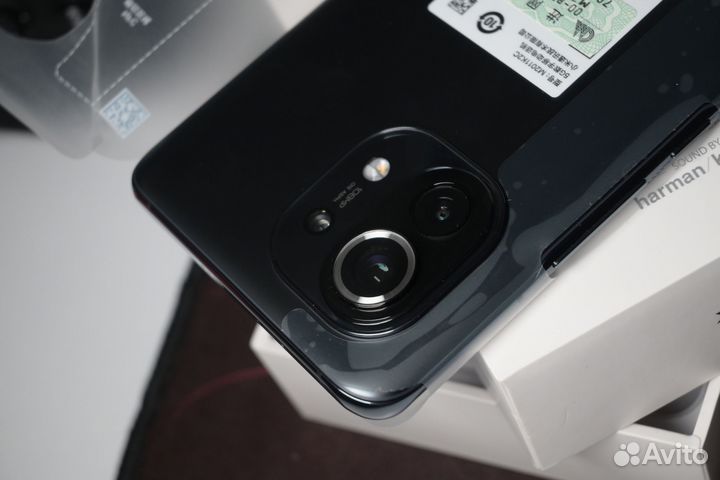 Xiaomi Mi 11, 8/256 ГБ