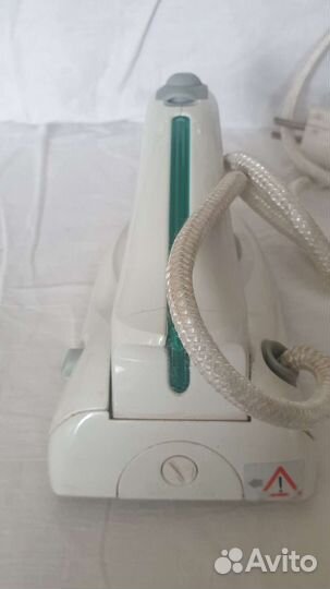 Дорожный утюжок Philips