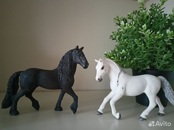 Лошади schleich