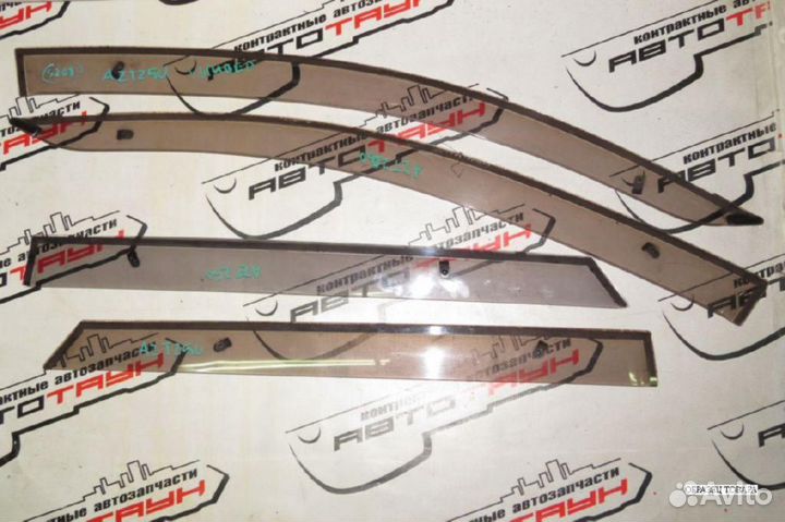 Ветровик toyota avensis AZT250W AZT251W AZT255W F