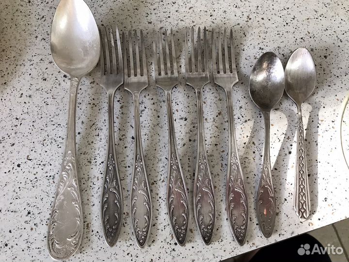 Мельхиоровые вилки, ложки