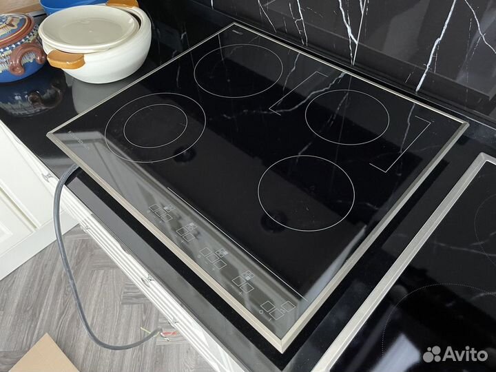 Электр. варочная панель Kuppersbusch EKE 604 2M 66