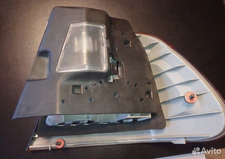 Фонарь задний левый bmw e46 98-00