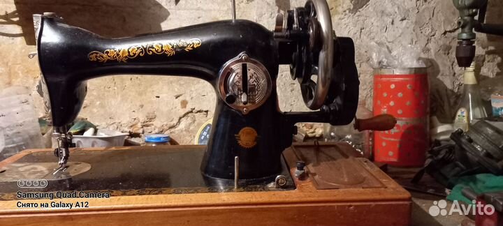 Швейная машина Подольск ручная СССР