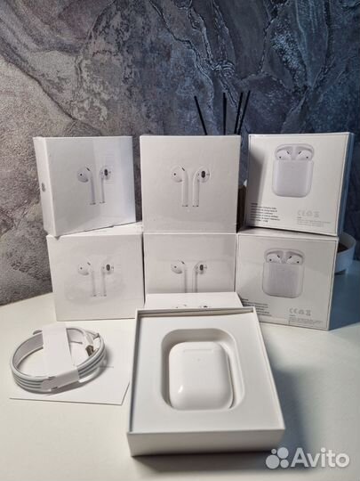 Беспроводные наушники новые