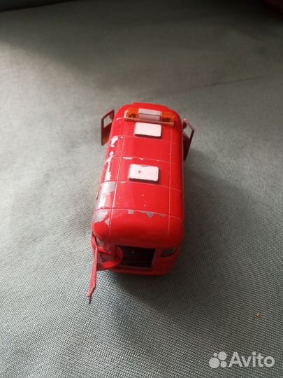 Инерционная машинка автобус