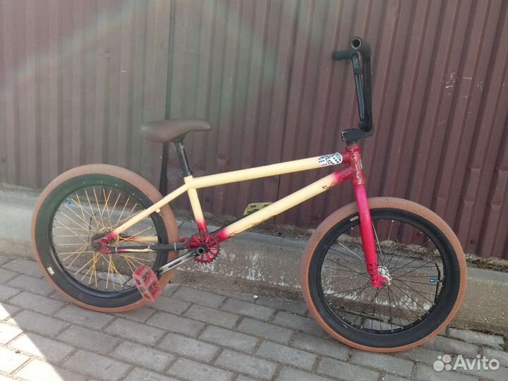 Трюковой велосипед bmx бу