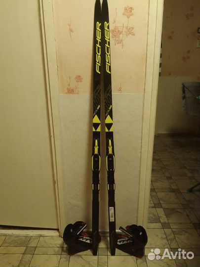 Лыжи беговые fisher