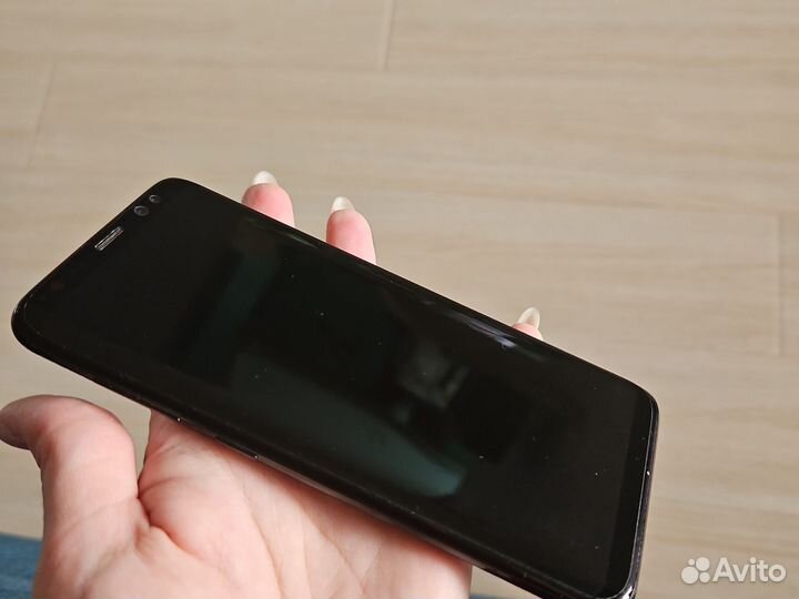 Samsung Galaxy S8, 4/64 ГБ