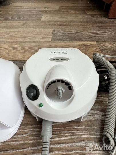 Лампа и аппарат для маникюра